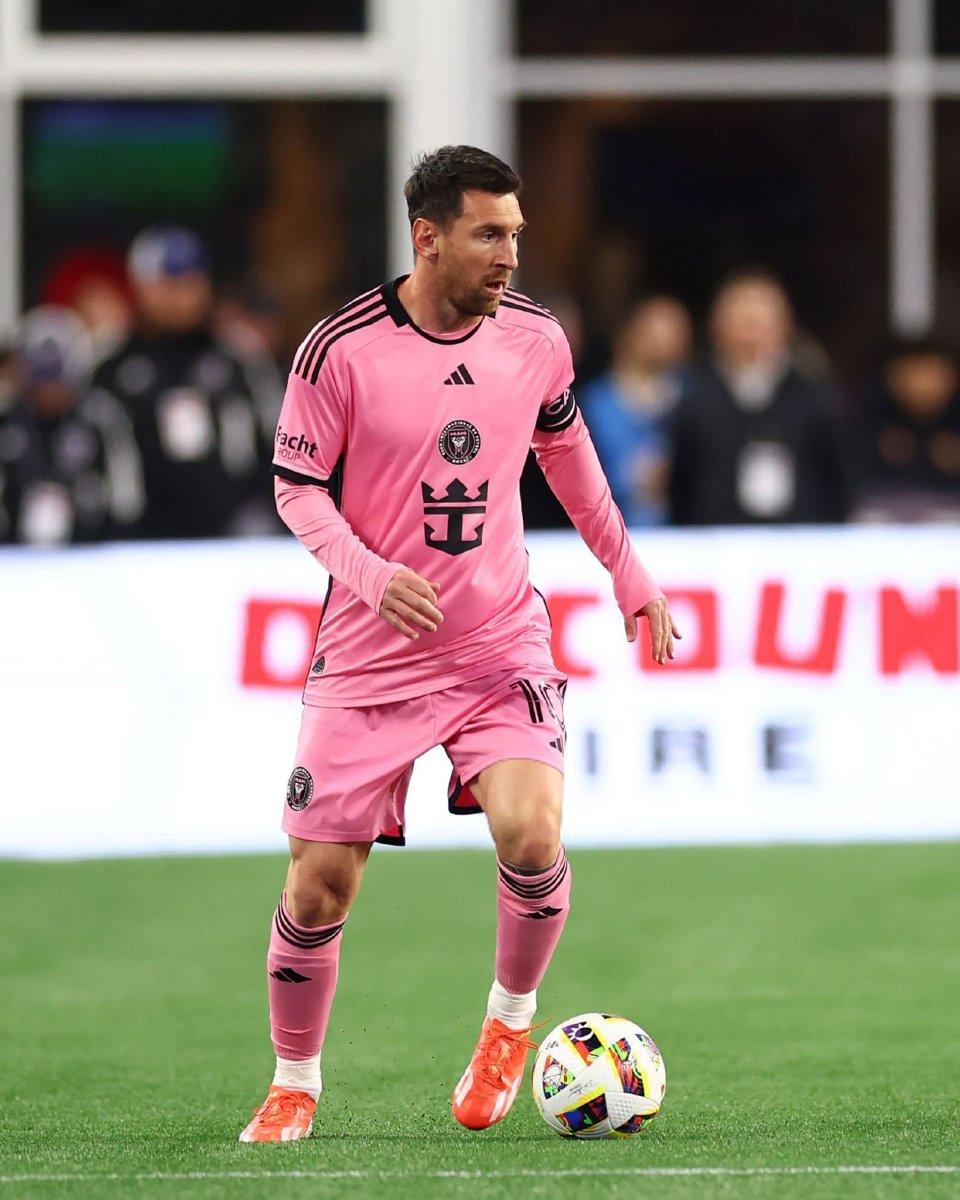 九游体育官方入口包含西汉姆发布备战花絮，转会期遗憾出局，葡超任务艰巨，年轻球员得到机会的词条