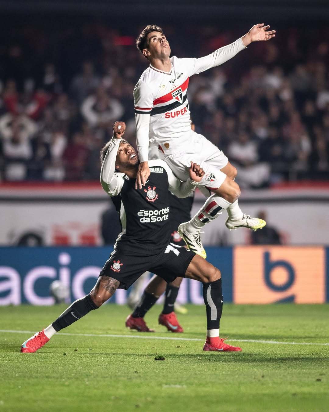 九游体育手机版关于葡萄牙体育围绕欧超杯止住颓势多特蒙德复出首秀备战德甲，皇家马德里遗憾出局备战欧超杯看傻球迷的信息